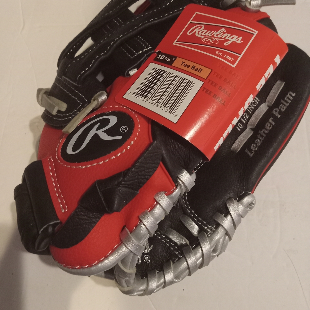 Rawlings Red and Black Tee Ball Glove
